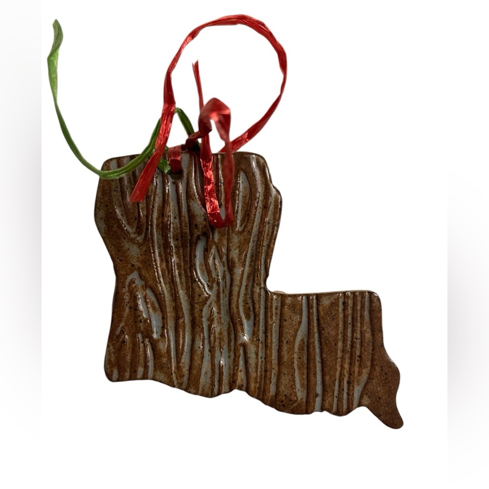 Louisiana ceramic ornament handmade/new gift, Christmas ornament